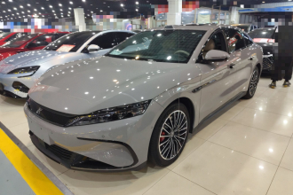 比亚迪 汉 2025款 EV 智驾版 701KM激光雷达旗舰型