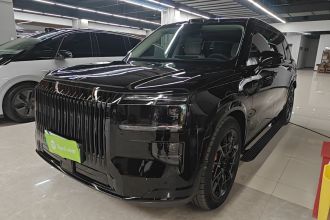 极氪9X 2025款 Ultra版 70kWh 六座