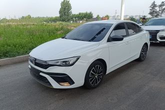荣威i5 2021款 1.5L 手动铂金版