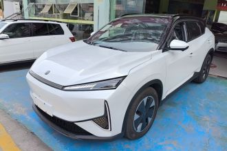 东风风神 风神L7新能源 2025款 205超长续航尊享型