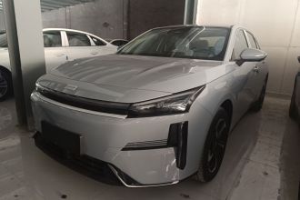 吉利银河 银河L6 2025款 EM-i 140km 探索+版