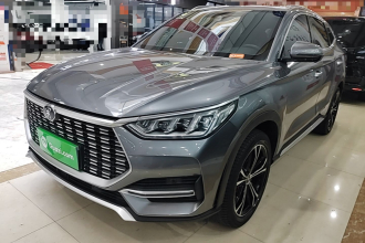 比亚迪 宋PLUS 2020款 1.5T 自动旗舰型