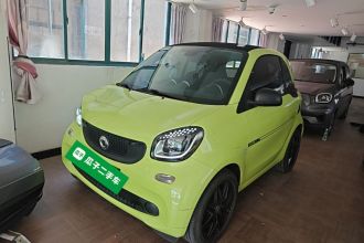 smart fortwo 2015款 1.0L 52千瓦硬顶灵动版