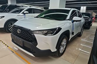 丰田 卡罗拉锐放 2024款 2.0L 先锋版