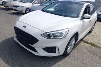 福特 福克斯 2020款 三厢 EcoBoost 180 自动锋潮型