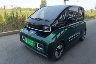 宝骏KiWi EV 2022款 设计师轻享版 三元锂
