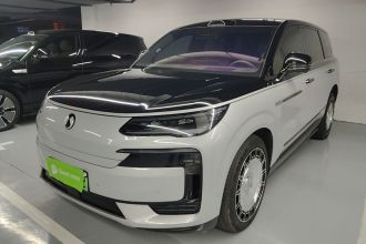 腾势N9 2025款 旗舰型