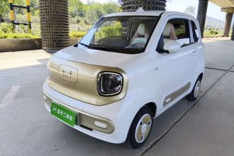 奔腾小马 2025款 222km 伶俐马