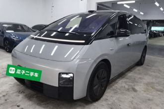 理想汽车 理想MEGA 2025款 Home 家庭特别版