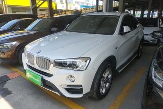 宝马X4 2014款 xDrive20i X设计套装