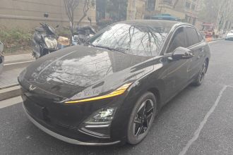 五菱汽车 五菱星光 2025款 610km 智能旗舰型