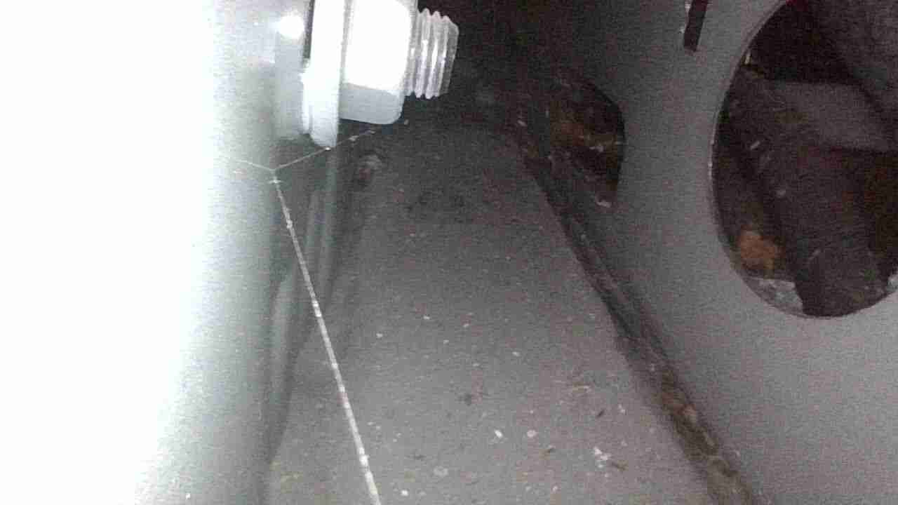 内饰局部浸水痕迹实拍