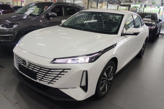 长安 逸动PHEV 2025款 智慧新蓝鲸 145KM 战舰版