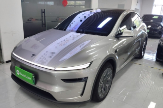 特斯拉 Model Y L 2025款 长续航全轮驱动版