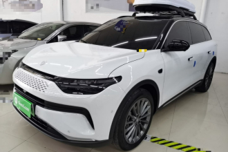 零跑汽车 零跑C11 2024款 增程 300尊享版