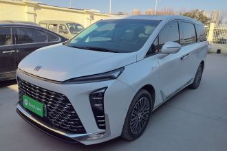 别克GL8新能源 2024款  陆尊 奢享版 7座