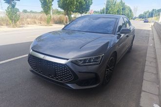 比亚迪 汉 2022款 DM-i 121KM 尊荣型