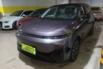 零跑汽车 零跑B10 2025款 600悦享版