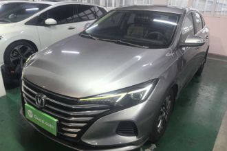 长安 逸动 2020款 PLUS 百万版 1.6L GDI CVT豪华型