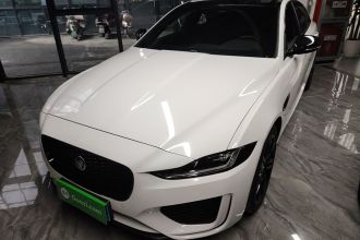 捷豹XEL 2024款 2.0T 250PS R-DYNAMIC S耀黑运动版