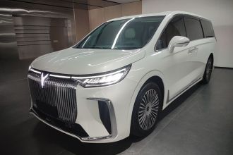 岚图汽车 岚图梦想家 2025款 PHEV 四驱卓越鲲鹏版