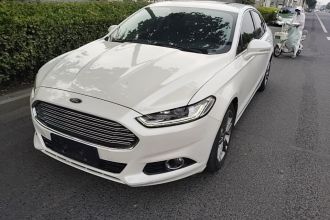 福特 蒙迪欧 2013款 2.0L GTDi240豪华运动型
