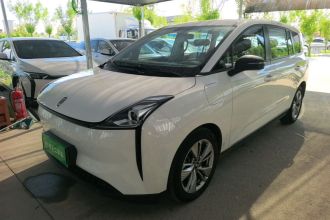 奔腾NAT 2023款 PRO 舒享出行加长版 425km