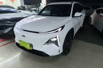 吉利银河 银河L7 2024款 1.5T 115km MAX  龙腾版