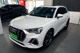 奥迪Q3 2023款 35 TFSI 时尚动感型（1.5T）