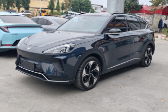 ARCFOX极狐 极狐 阿尔法T 2023款 688E+ 森林版 160kW