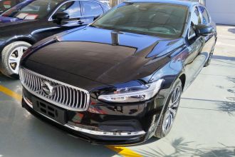 沃尔沃S90 2022款 B5 智逸豪华版