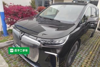 岚图汽车 岚图梦想家 2025款 PHEV 四驱旗舰鲲鹏版