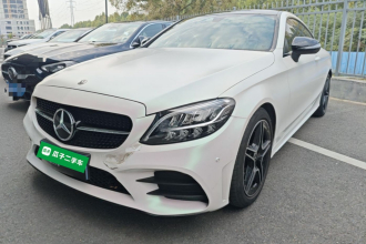 奔驰C级(进口) 2022款 改款 C 260 轿跑车