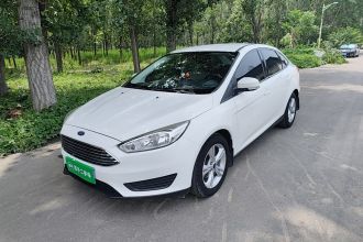 福特 福克斯 2018款 三厢经典 1.6L 手动舒适型智行版