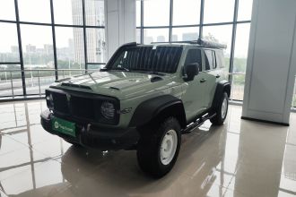 坦克300 2023款 2.0T 铁骑02