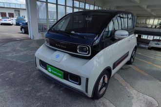 宝骏KiWi EV 2022款 艺术家轻享版 三元锂