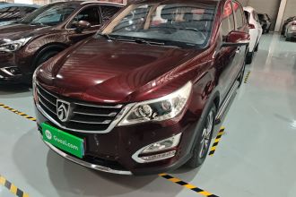 宝骏560 2015款 1.8L 手动豪华型