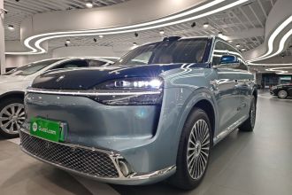 鸿蒙智行 问界M9 2026款 增程 Ultra版 6座