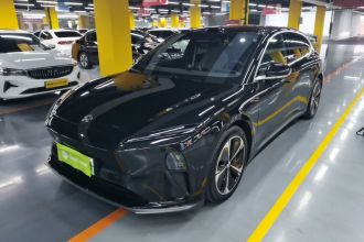 蔚来ET5T 2023款 75kWh Touring