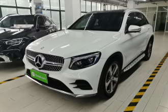 奔驰GLC 2017款 GLC 300 4MATIC 动感型