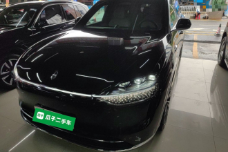 鸿蒙智行 问界M9 2024款 增程 Max版 42kWh 6座版